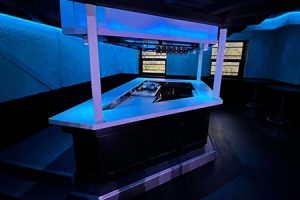 500x300_M2_SmokingLounge